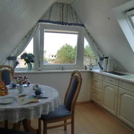 Jutta Boenisch Apartmán *