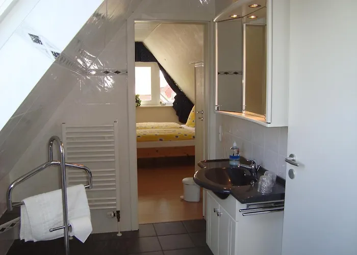 Jutta Boenisch * List